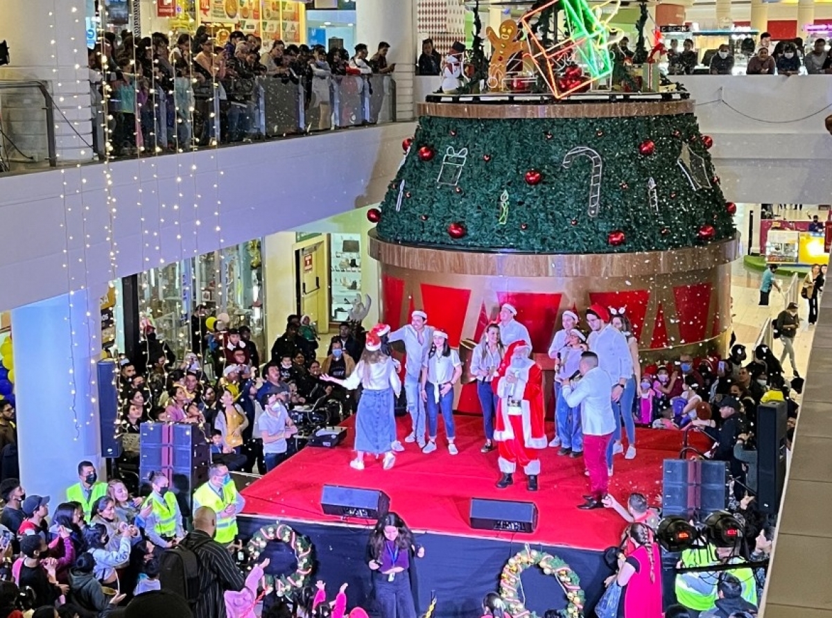 PAPÁ NOEL LLEGÓ A QUITO
